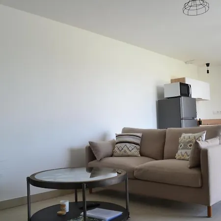 La Gacilly-centre Ville-spa-parking Апартаменты *